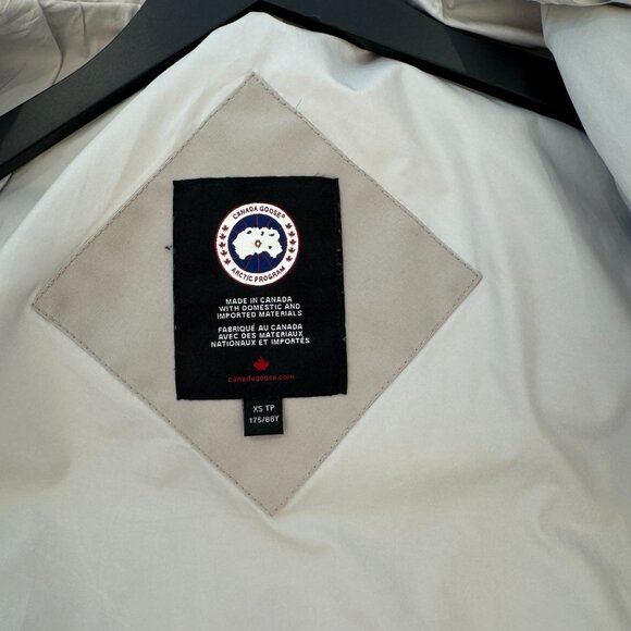 Canada Goose Limestone Outdoor Lockeport Jacket Outdoor Gorpcore Mens Size XS - Picture 5 of 8